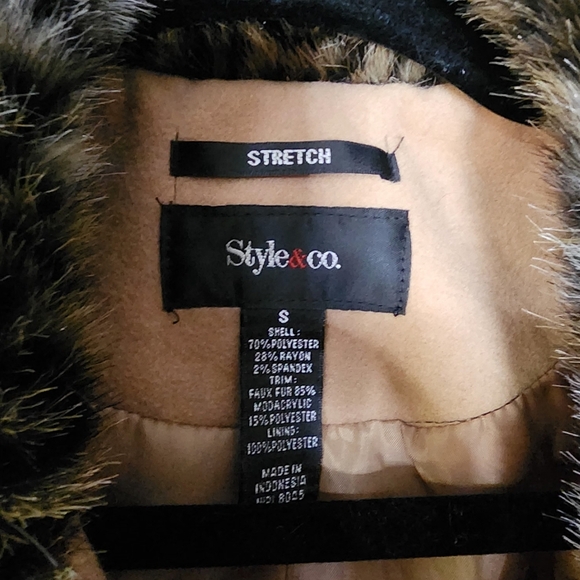 Style & Co ladies pea coat with faux fur animal print - Picture 8 of 11